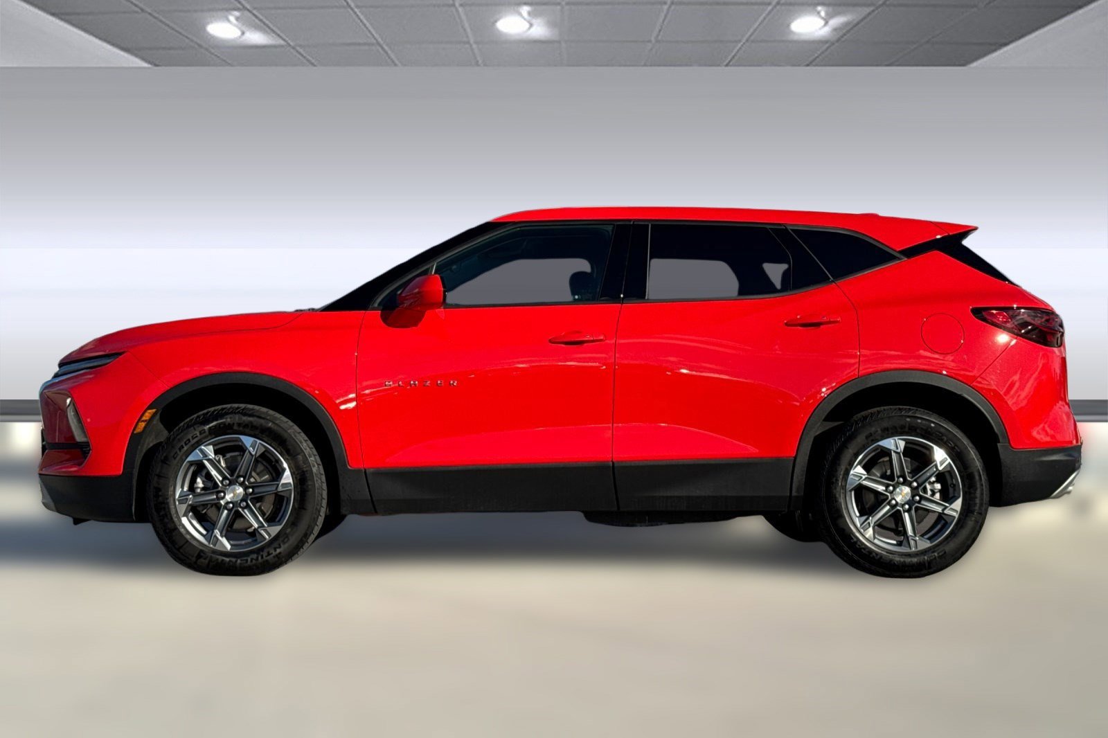 Used 2025 Chevrolet Blazer LT image 6