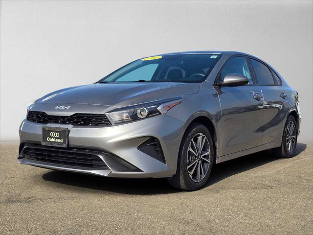Used 2024 Kia Forte LXS FWD image 7