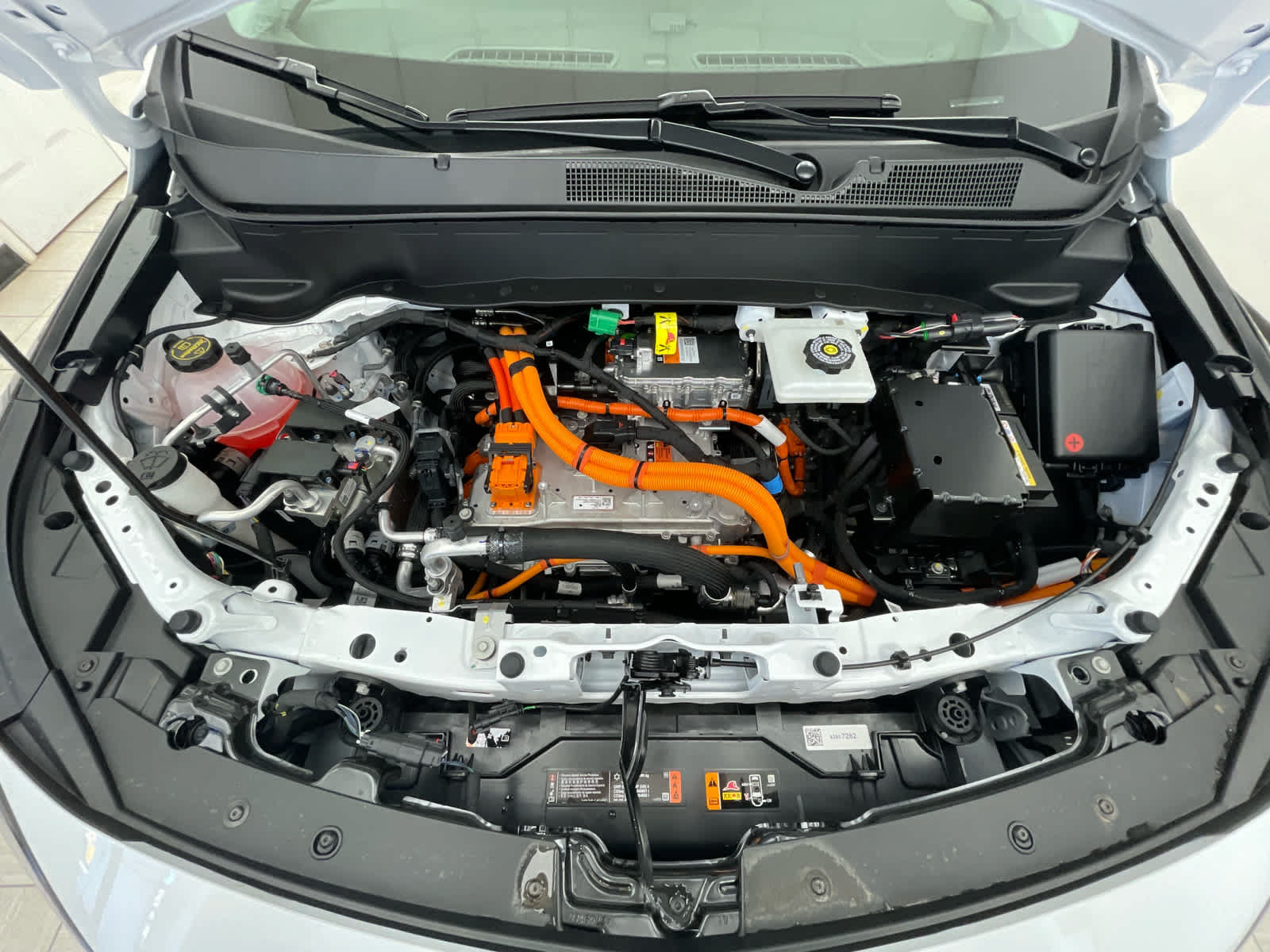 New 2027 Chevrolet Bolt LT w/ Comfort Package FWD image 16