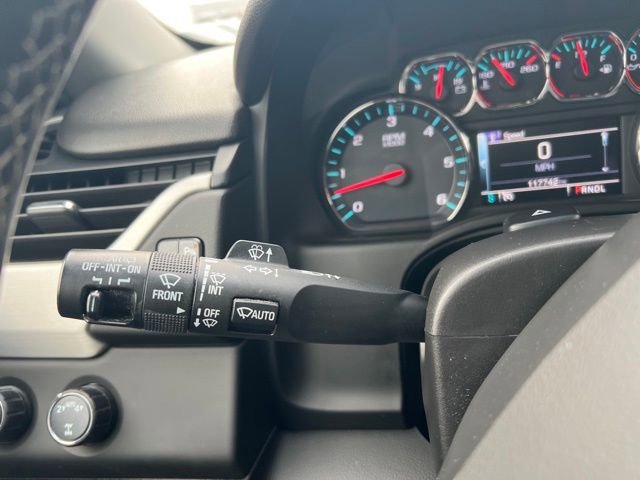 Used 2018 GMC Yukon SLE w/ SLE Value Package image 16