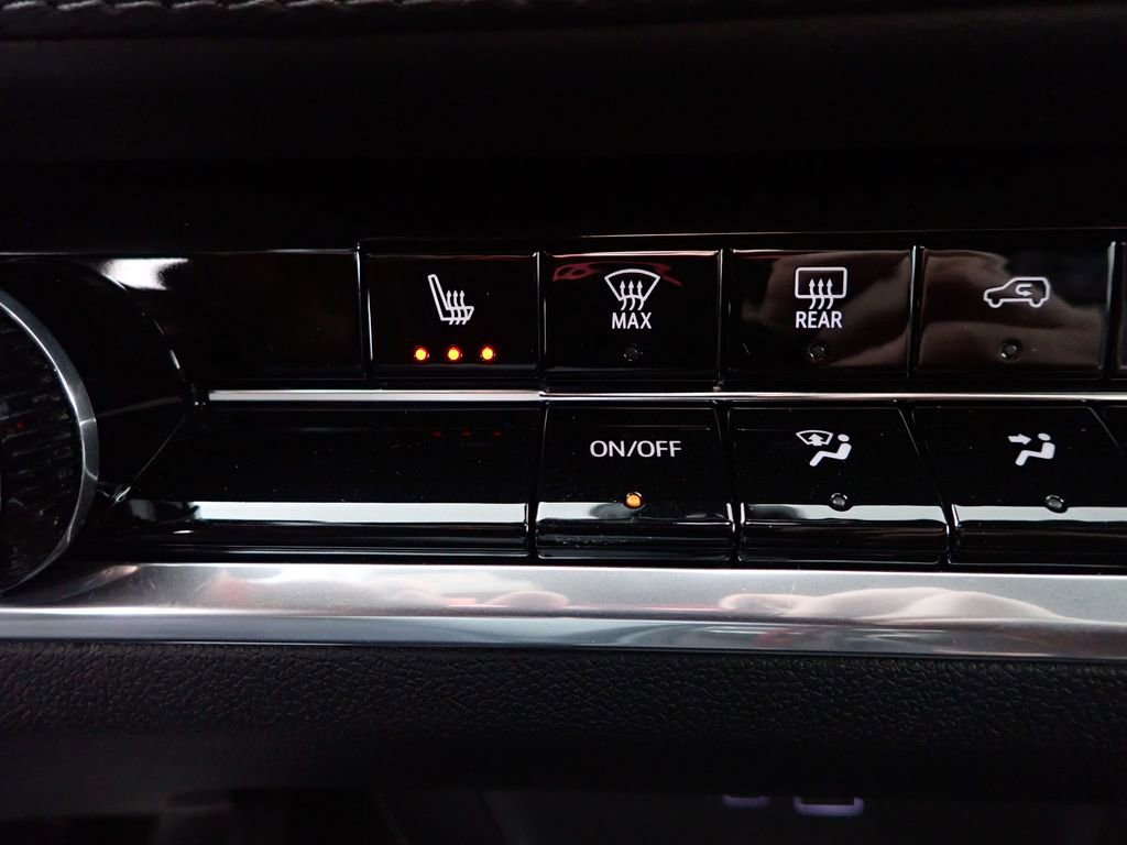 Used 2026 Chevrolet Equinox LT image 4