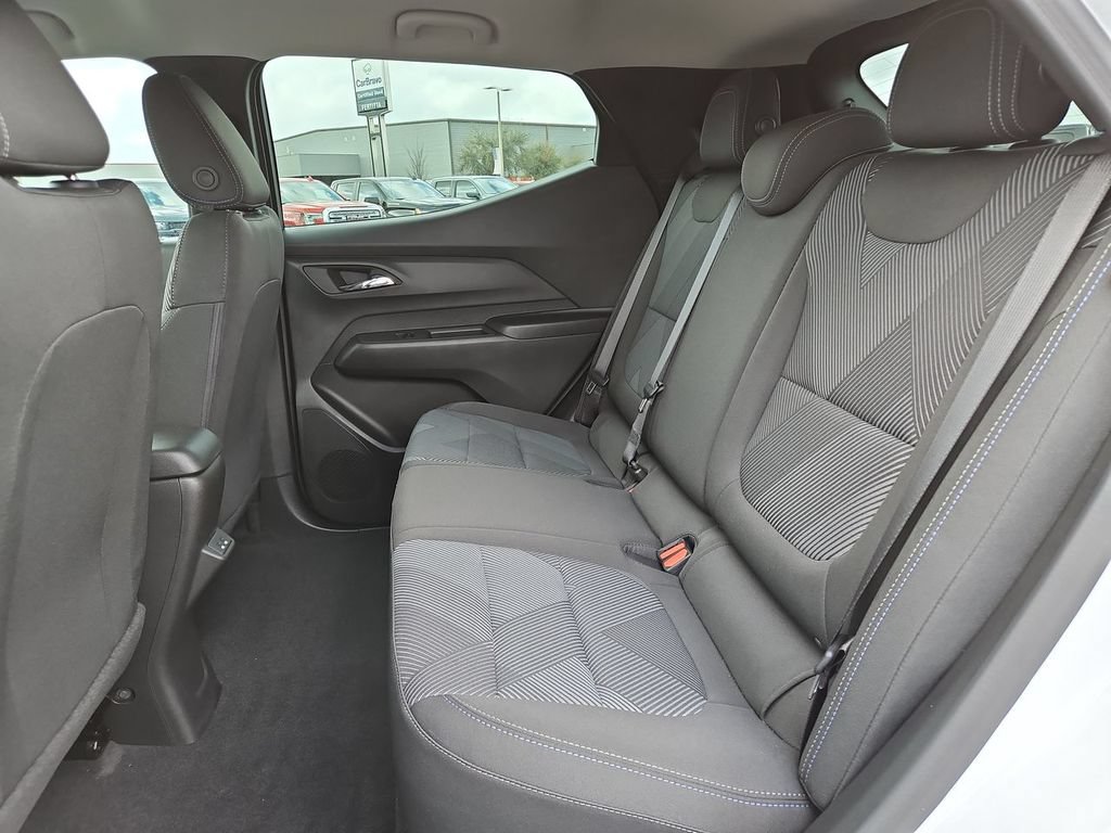 New 2027 Chevrolet Bolt LT w/ Comfort Package FWD image 15