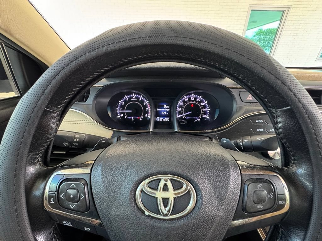 Used 2015 Toyota Avalon XLE Premium FWD image 31