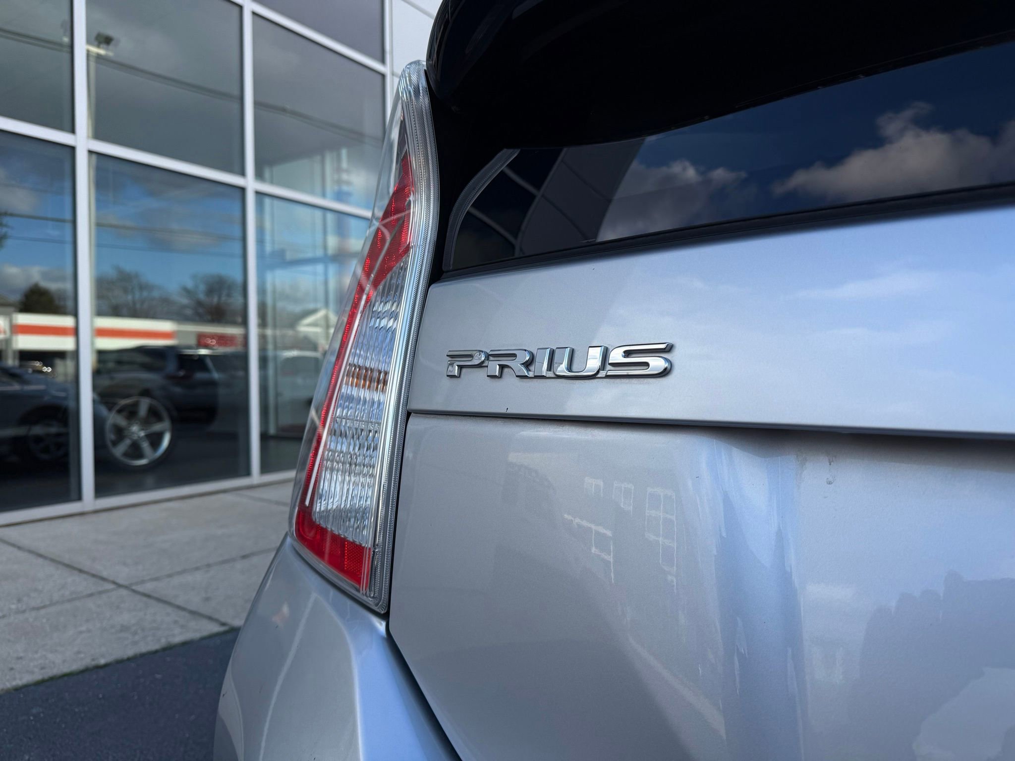 Used 2012 Toyota Prius Two image 8