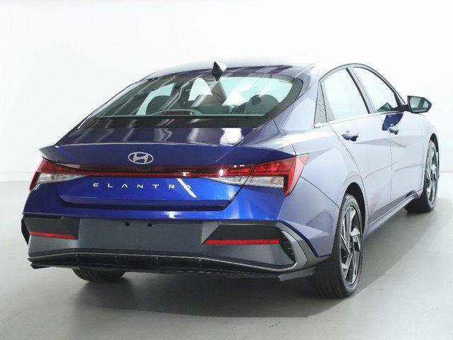 New 2024 Hyundai Elantra SEL w/ Convenience Package image 45