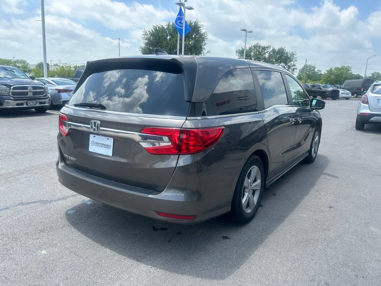 Used 2020 Honda Odyssey EX-L image 3