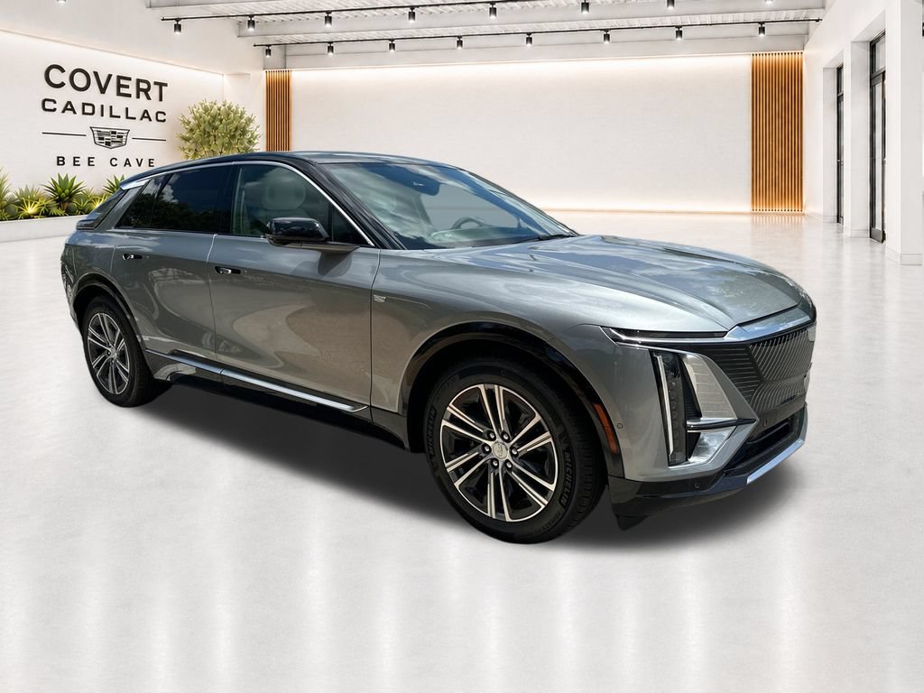 New 2026 Cadillac Lyriq Premium Luxury w/ LPO, Floor Liner Package