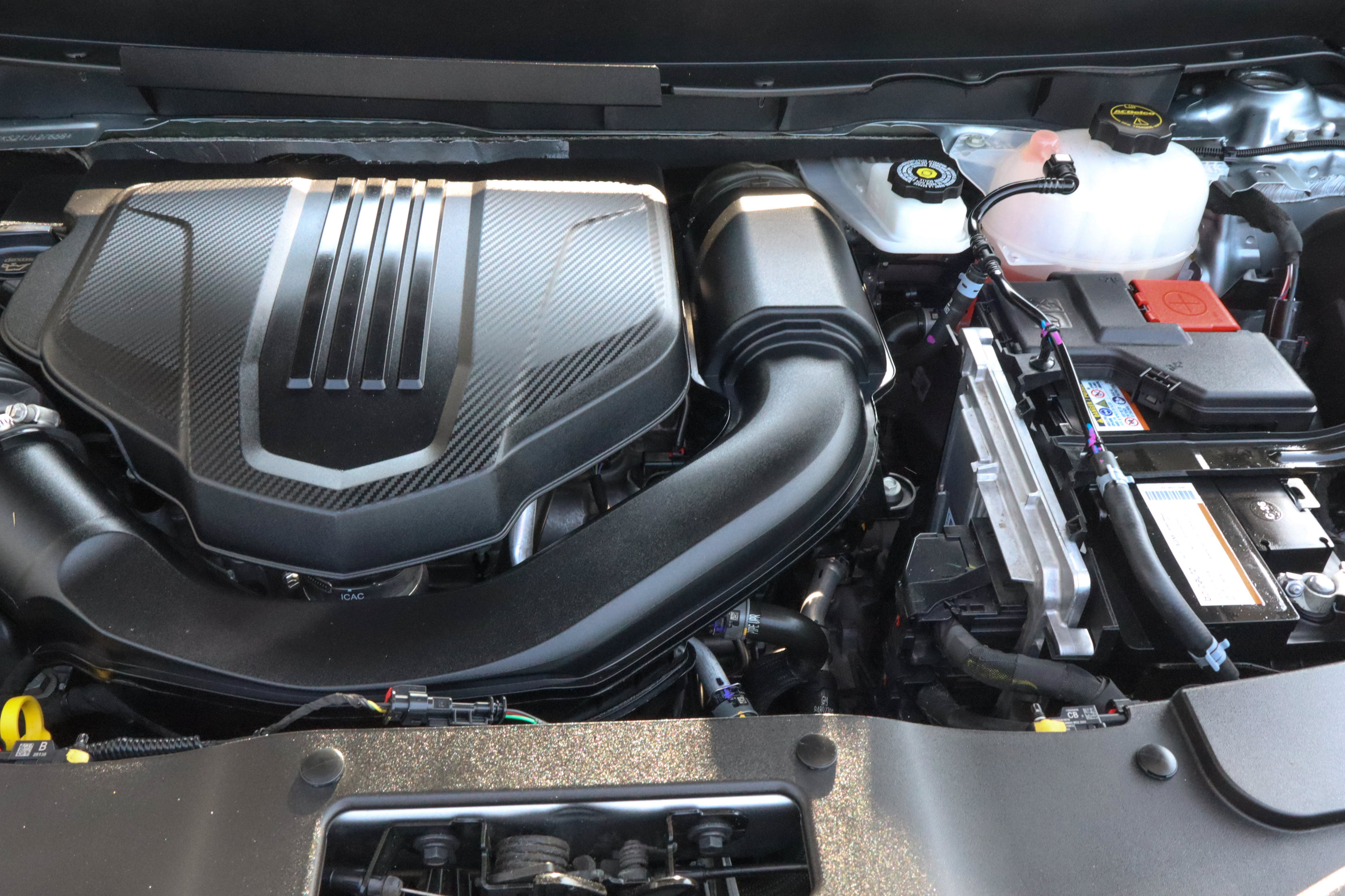 Used 2026 GMC Acadia Elevation w/ Elevation Premium Package FWD image 18