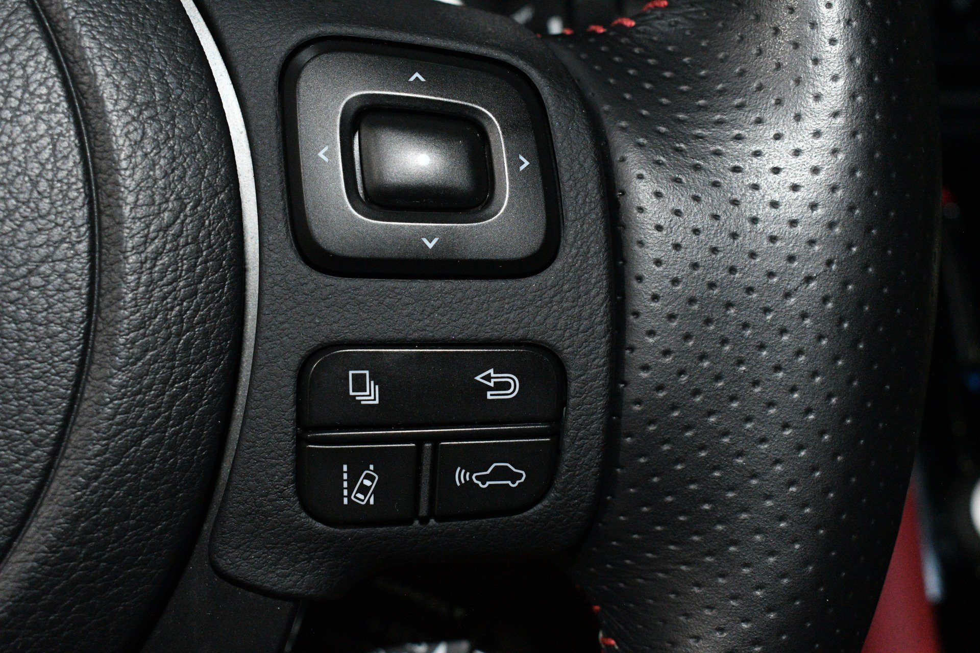 Used 2024 Lexus IS 350 F Sport RWD image 28
