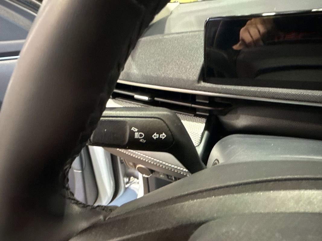 Used 2022 Ford Mustang Mach-E Select AWD/4WD image 93