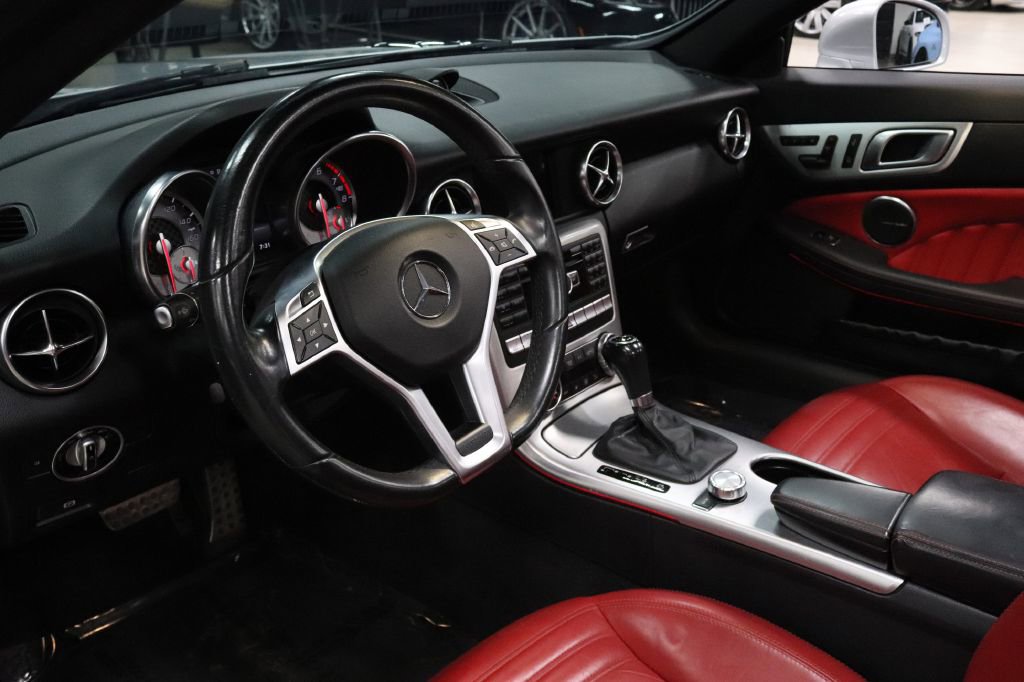 Used 2016 Mercedes-Benz SLK 350 350 image 18