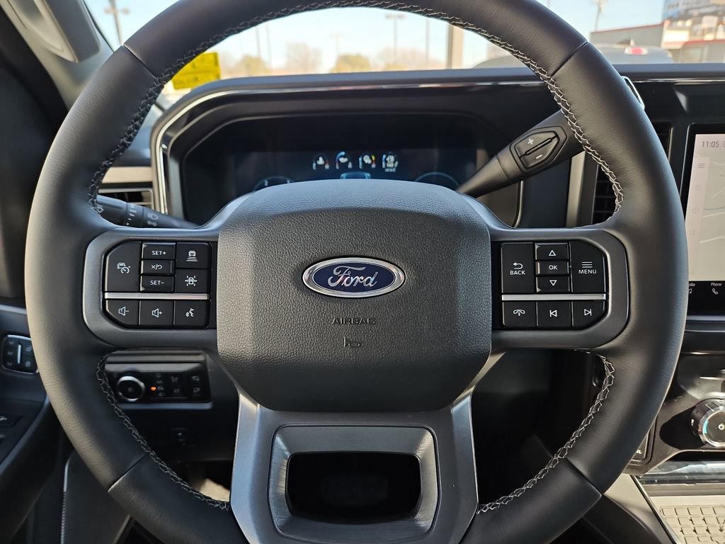 New 2026 Ford F250 Lariat w/ Black Appearance Package image 27