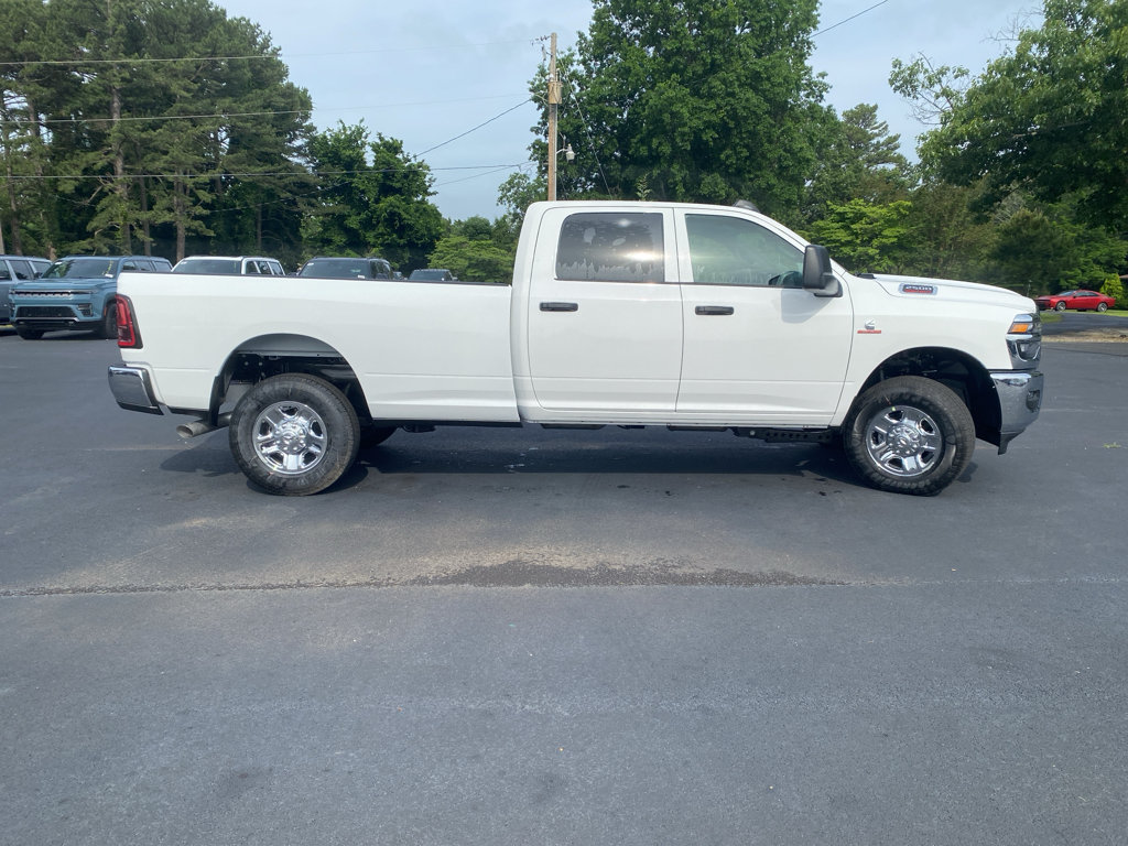 New 2026 RAM 2500 Tradesman w/ Chrome Appearance Group AWD/4WD image 7