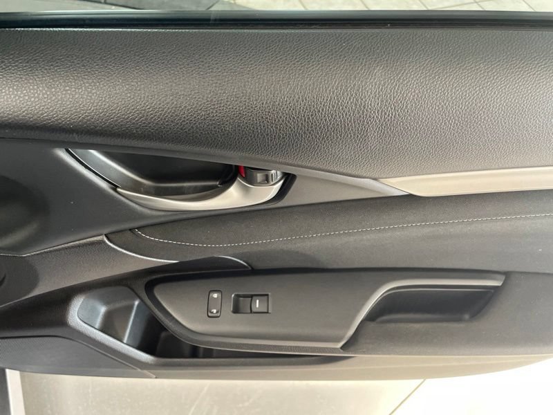 Used 2017 Honda Civic EX image 15