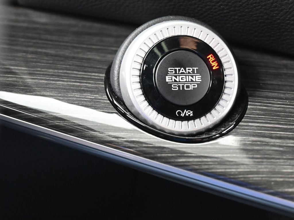 Used 2022 Jeep Wagoneer Series II image 30