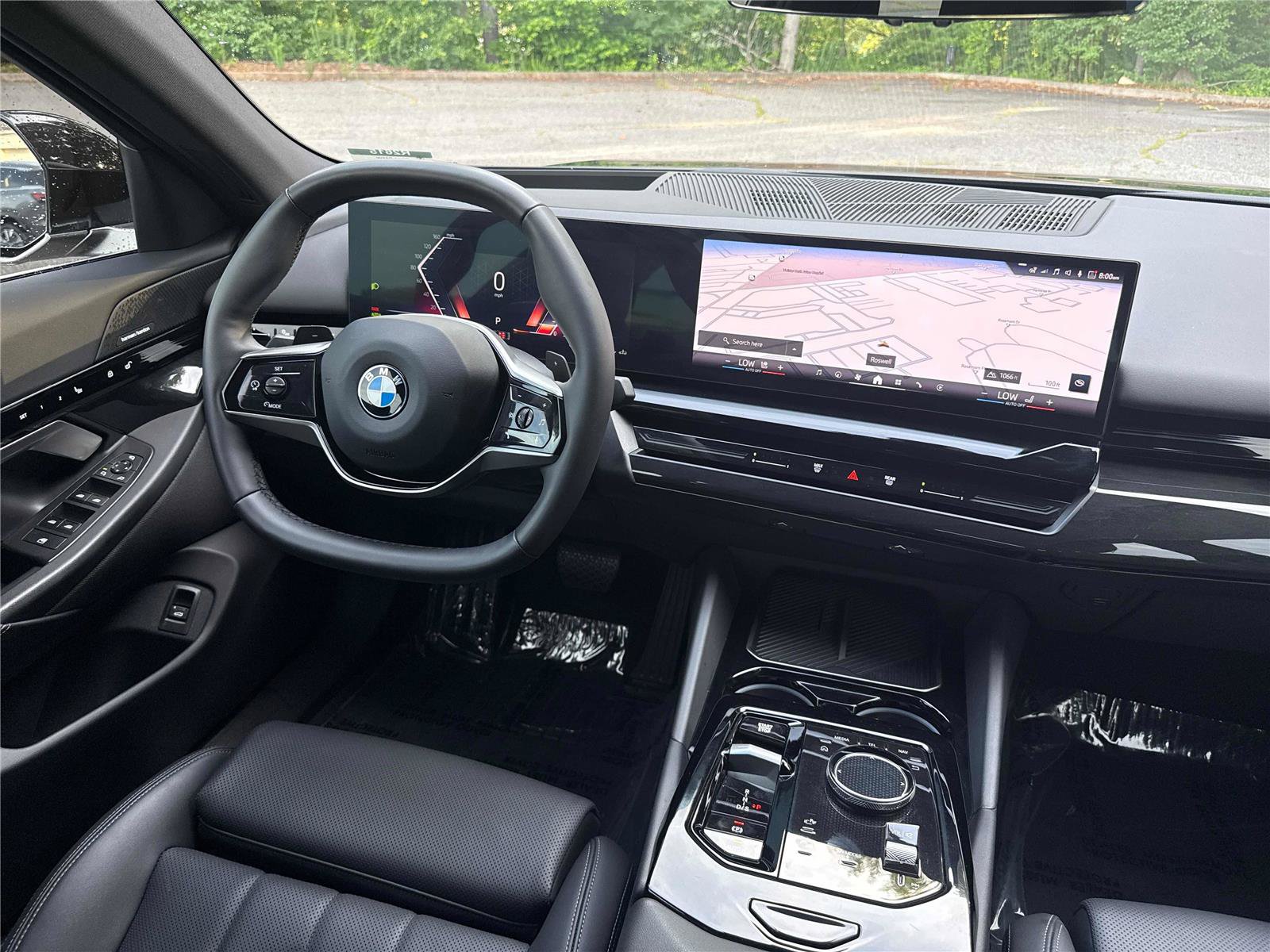 Used 2024 BMW 530i w/ Premium Package RWD image 15