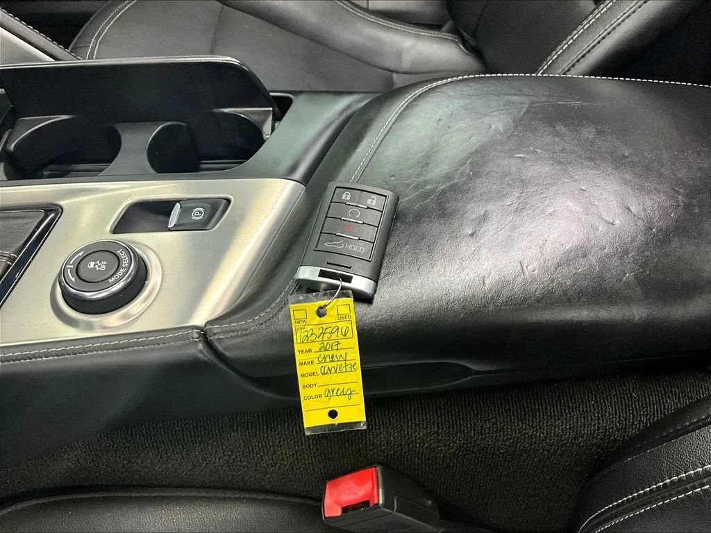 Used 2017 Chevrolet Corvette Grand Sport RWD image 30