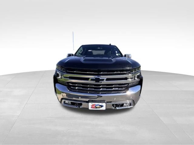 Used 2021 Chevrolet Silverado 1500 LTZ w/ LTZ Premium Package AWD/4WD image 3