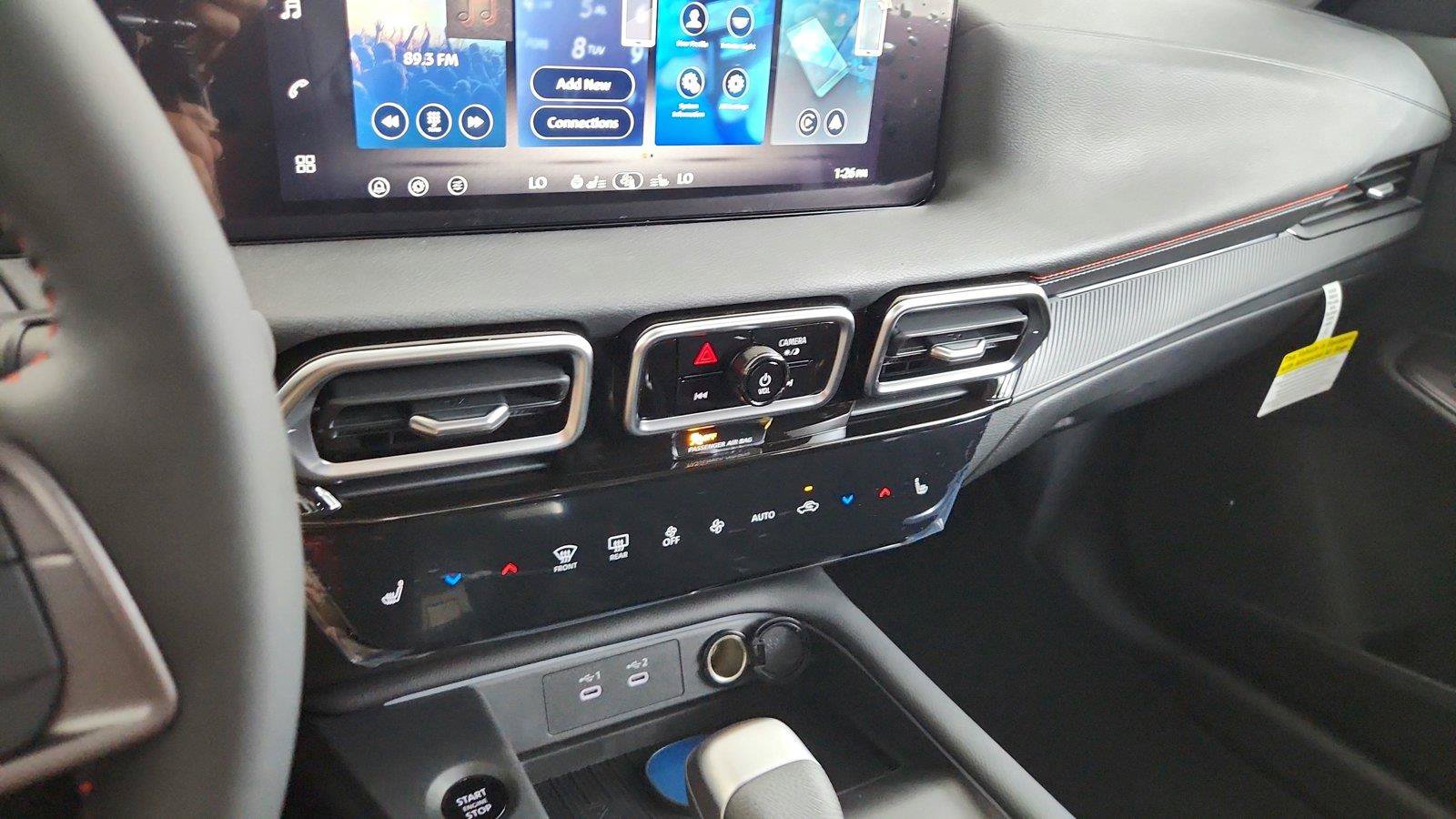 New 2027 Nissan Sentra SR w/ SR Premium Package FWD image 35