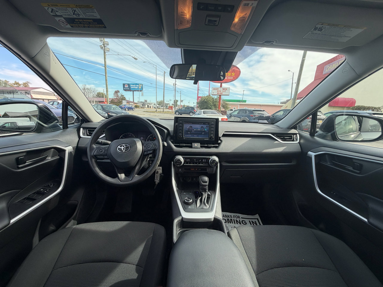 Used 2020 Toyota RAV4 LE image 13