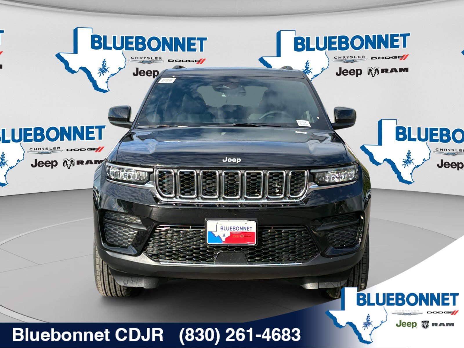 New 2026 Jeep Grand Cherokee Laredo X RWD video 2