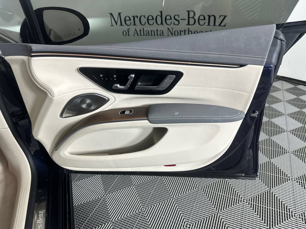 Certified 2023 Mercedes-Benz EQS 580 4MATIC Sedan image 15