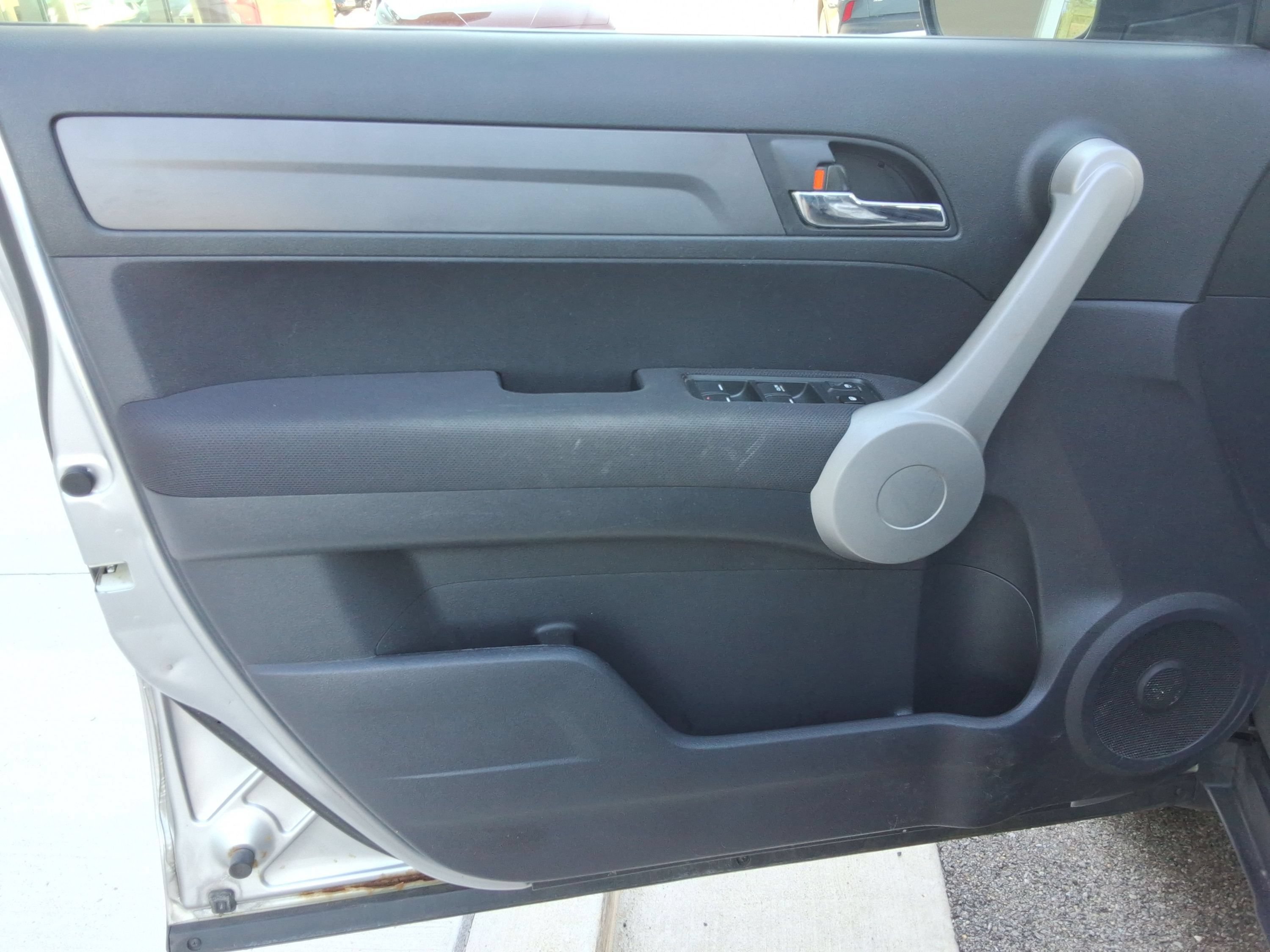 Used 2007 Honda CR-V LX image 21