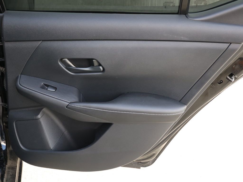 Used 2024 Nissan Sentra S image 18