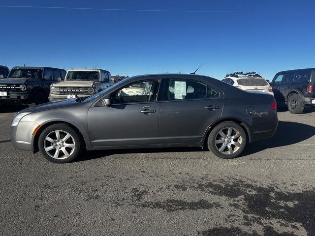 Used 2010 Mercury Milan Premier image 2