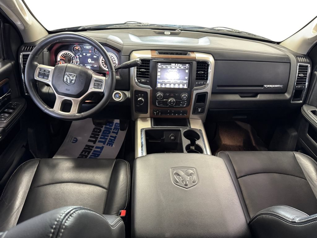 Used 2014 RAM 2500 Laramie w/ Black Appearance Group AWD/4WD image 12