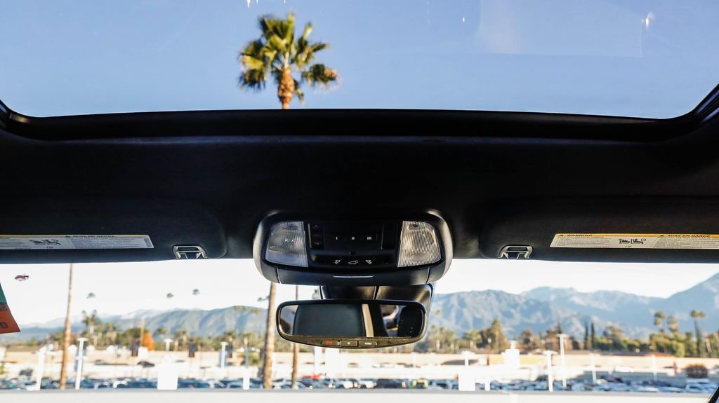 Certified 2024 Dodge Durango GT image 16