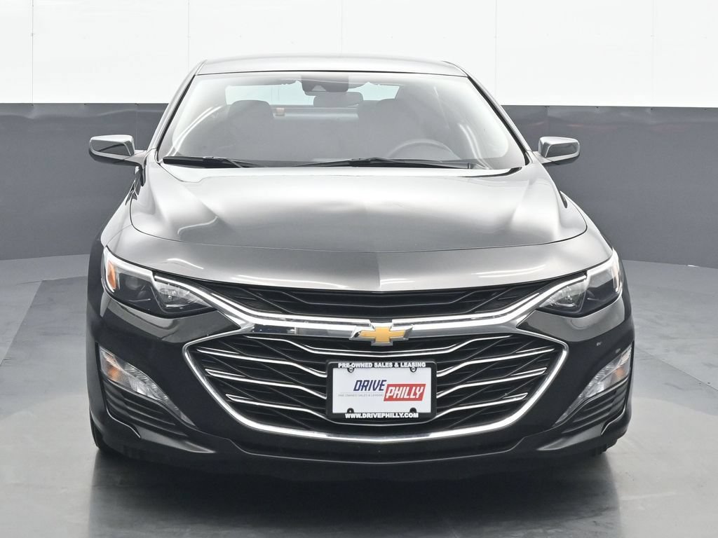 Used 2025 Chevrolet Malibu LT FWD image 1