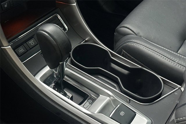 Used 2021 Subaru Ascent Limited w/ Technology Package image 22