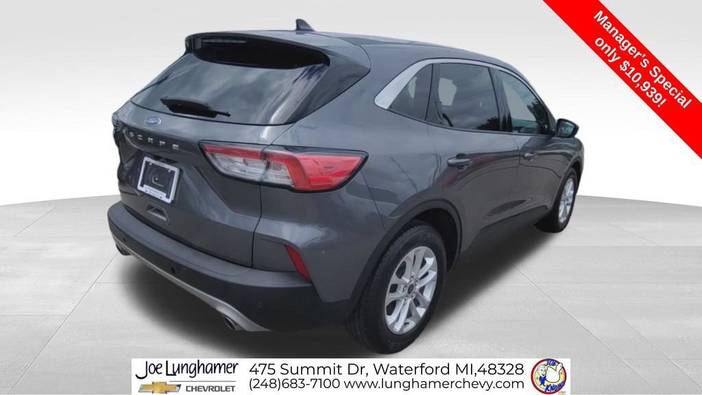 Used 2021 Ford Escape SE w/ Cold Weather Package FWD image 8