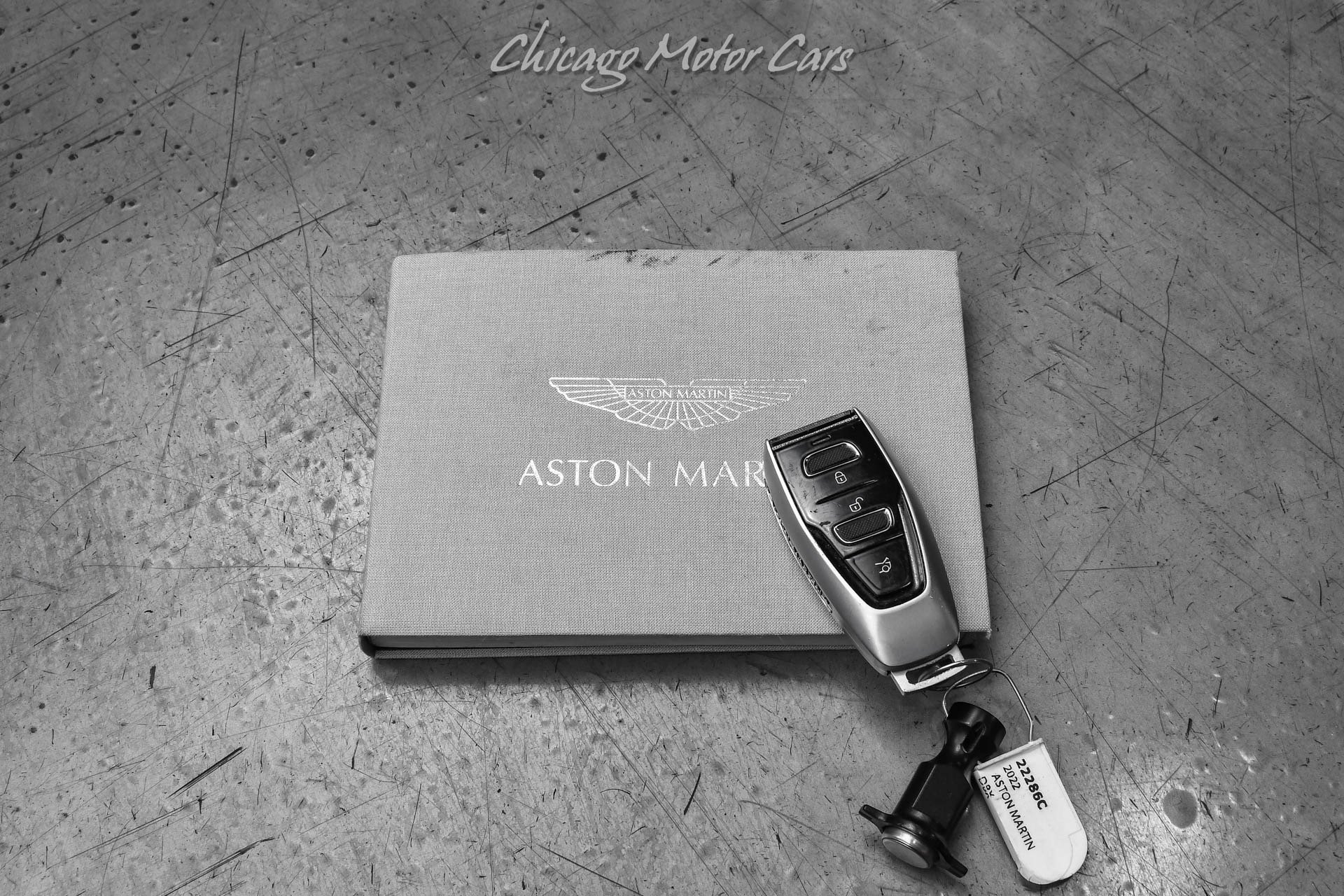 Used 2022 Aston Martin DBX AWD/4WD image 59