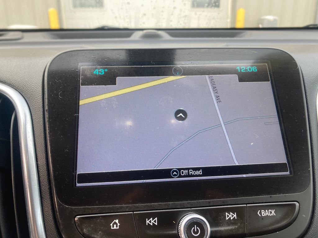 Used 2018 Chevrolet Equinox Premier image 25