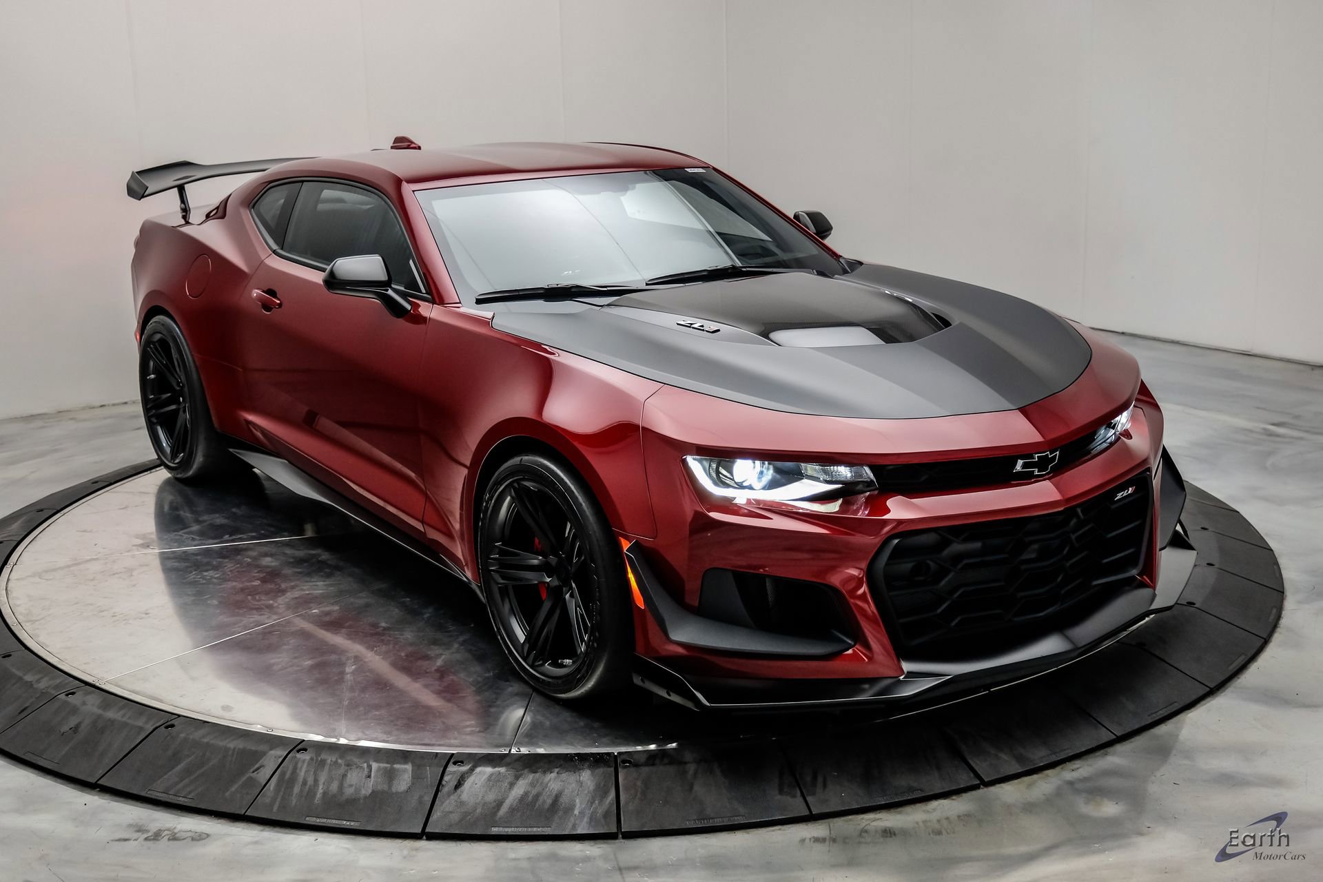 Used 2023 Chevrolet Camaro ZL1 image 32