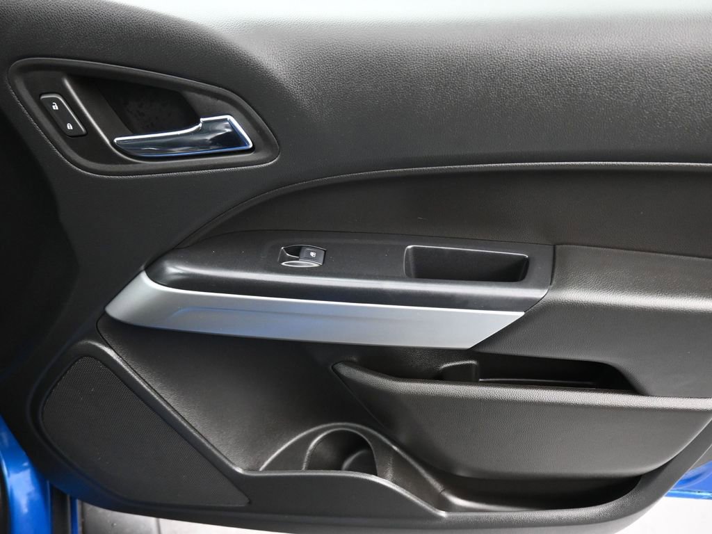 Used 2022 Chevrolet Colorado LT image 41