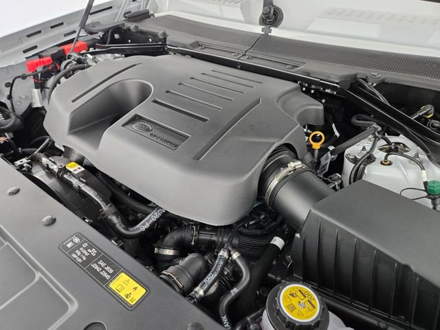 New 2026 Land Rover Defender 110 X-Dynamic SE AWD/4WD image 19