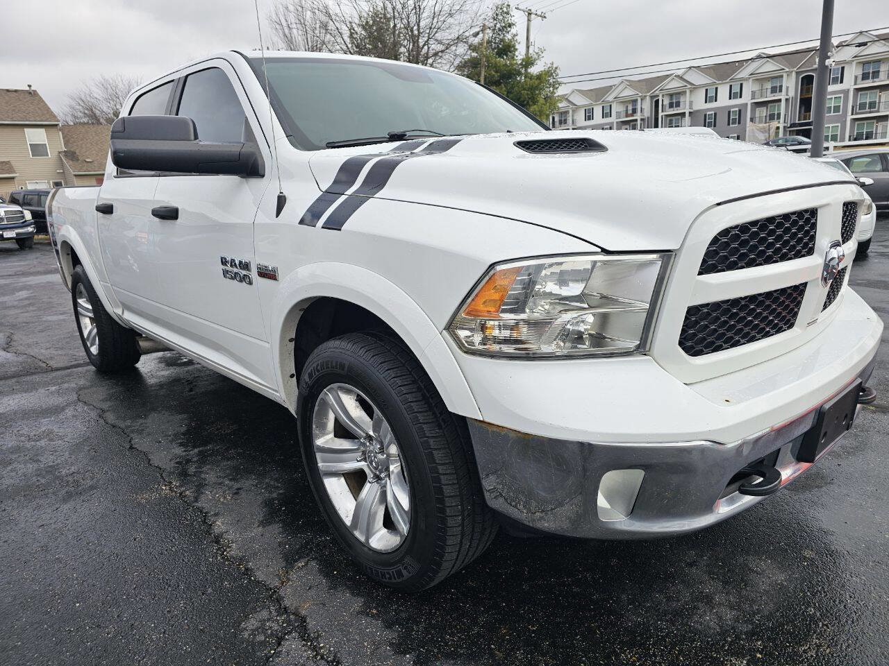 Used 2015 RAM 1500 Outdoorsman image 4