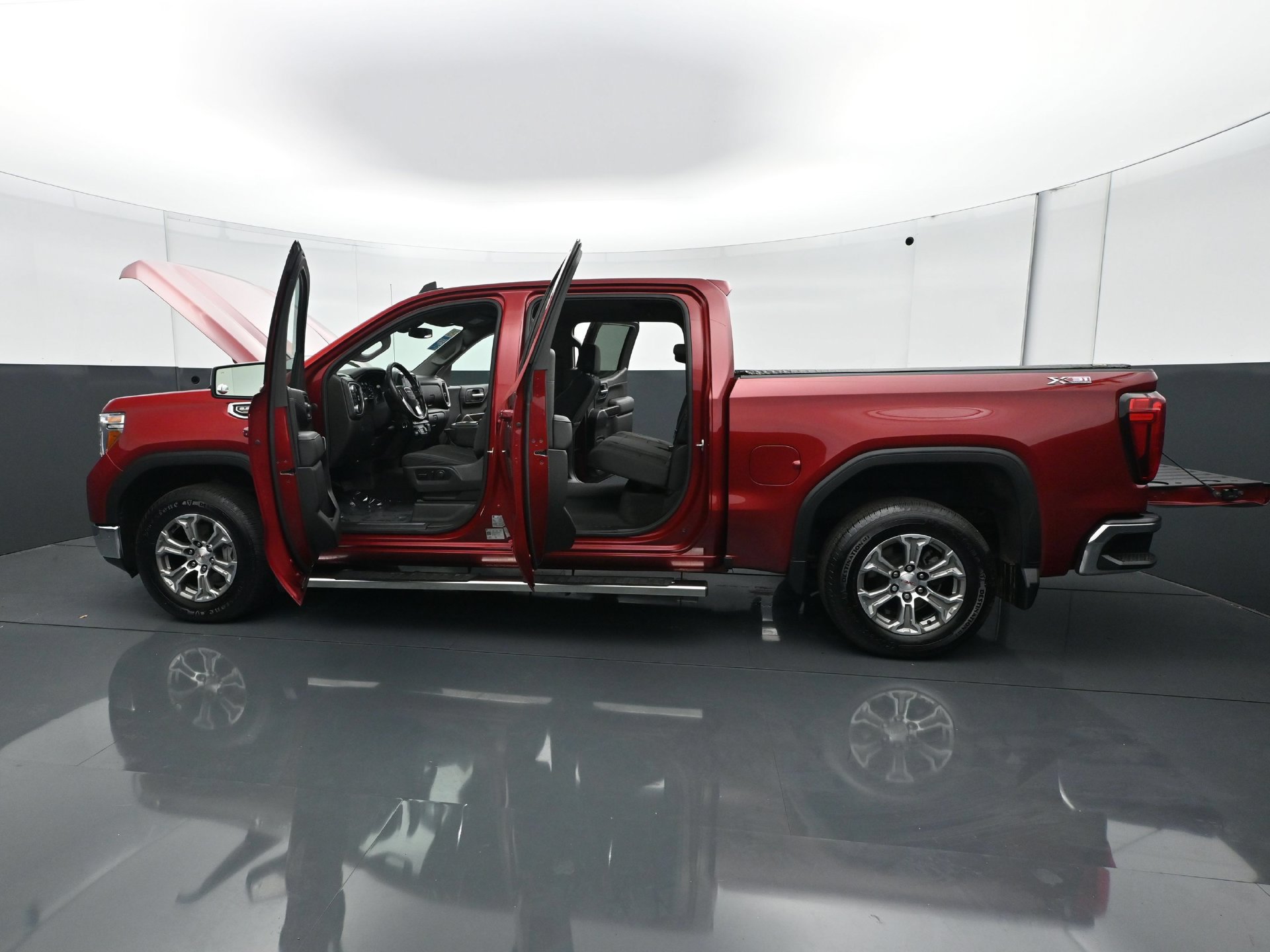 Used 2020 GMC Sierra 1500 SLE w/ SLE Value Package AWD/4WD image 31