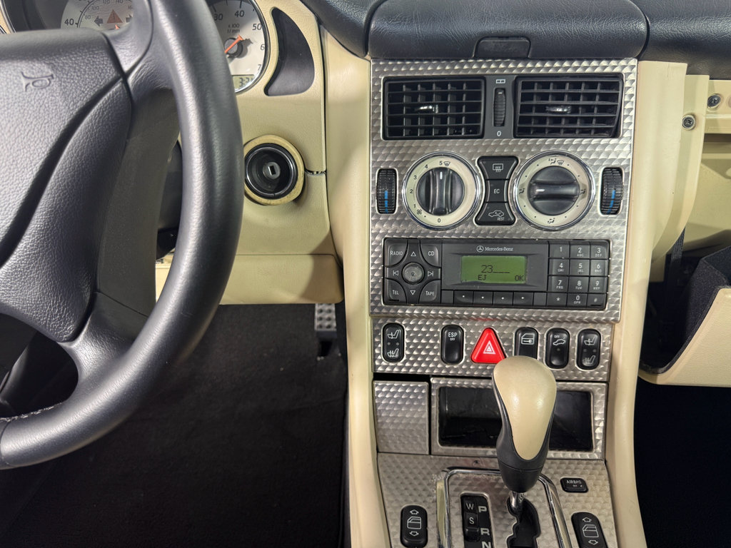 Used 2001 Mercedes-Benz SLK 230 Kompressor image 21