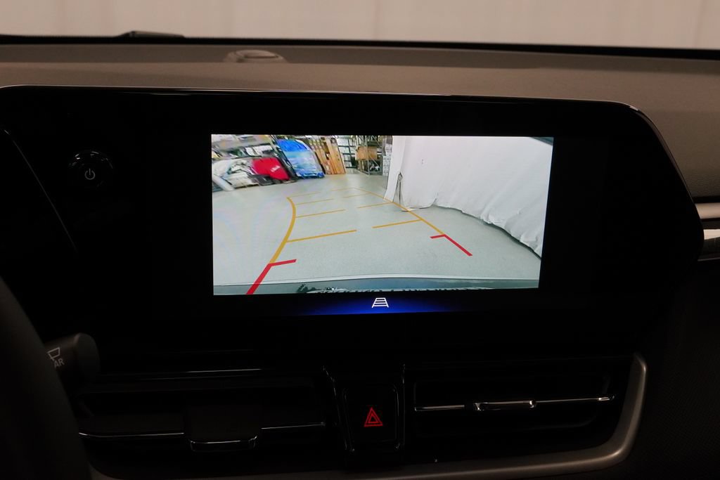 New 2026 Chevrolet TrailBlazer LT w/ Convenience Package FWD image 17