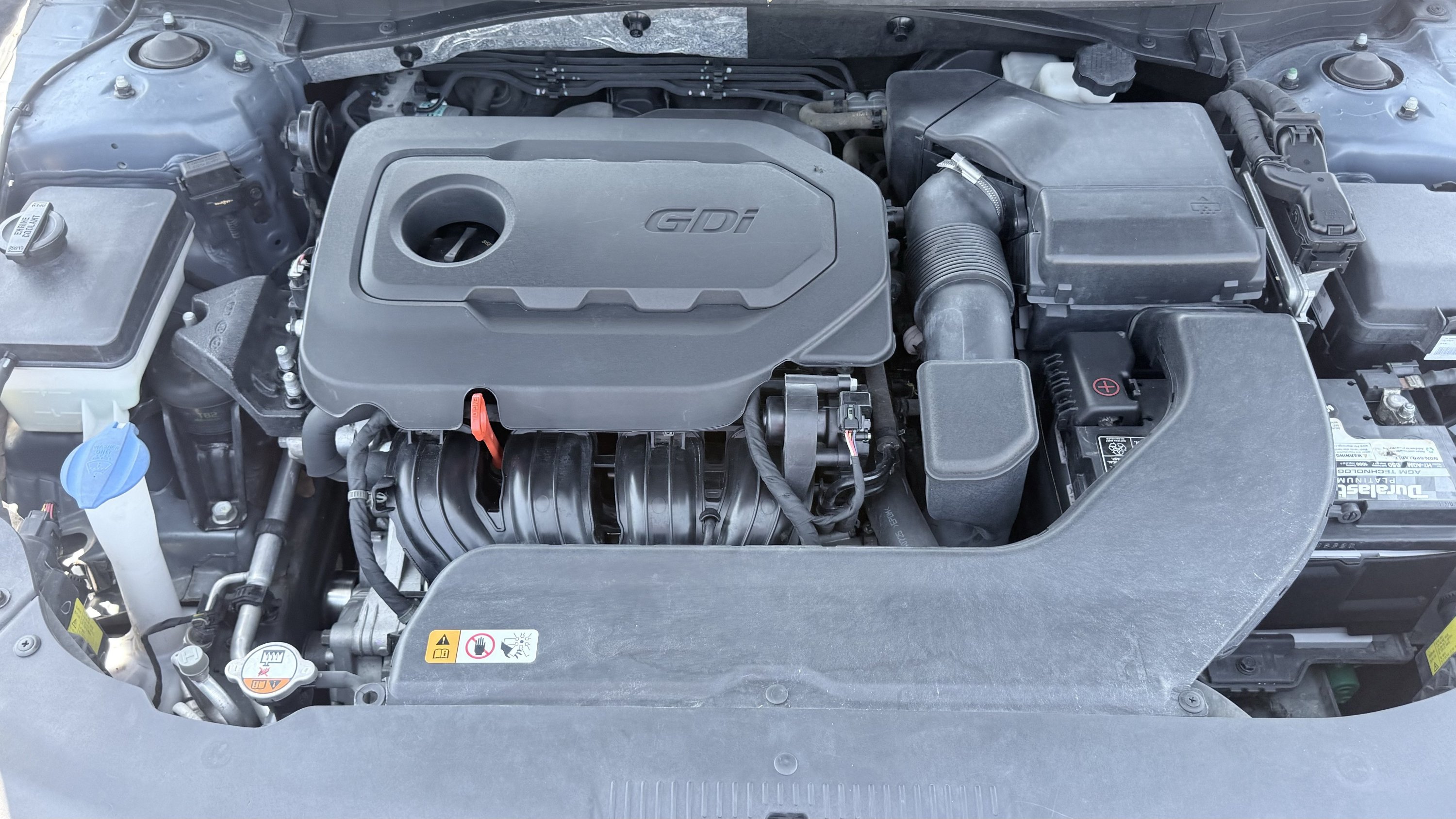 Used 2015 Hyundai Sonata Limited w/ Option Group 05 FWD image 10