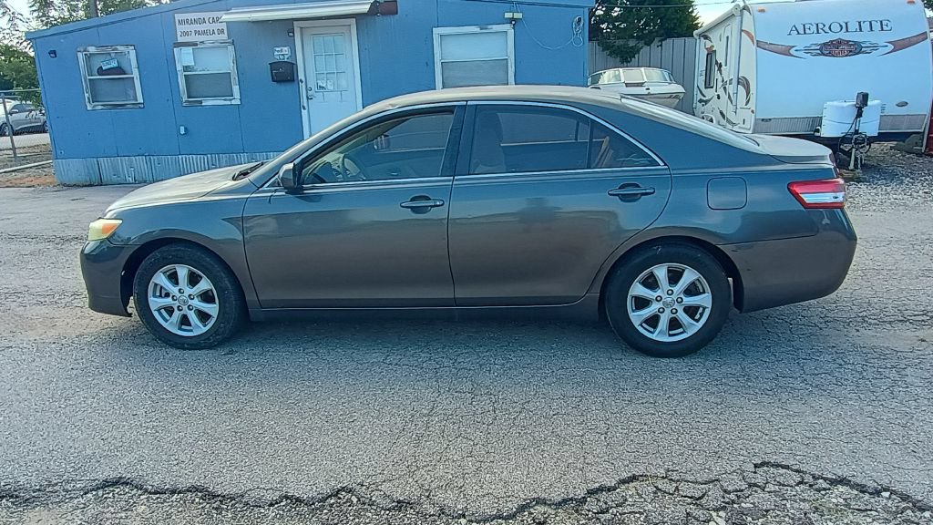 Used 2010 Toyota Camry FWD image 7
