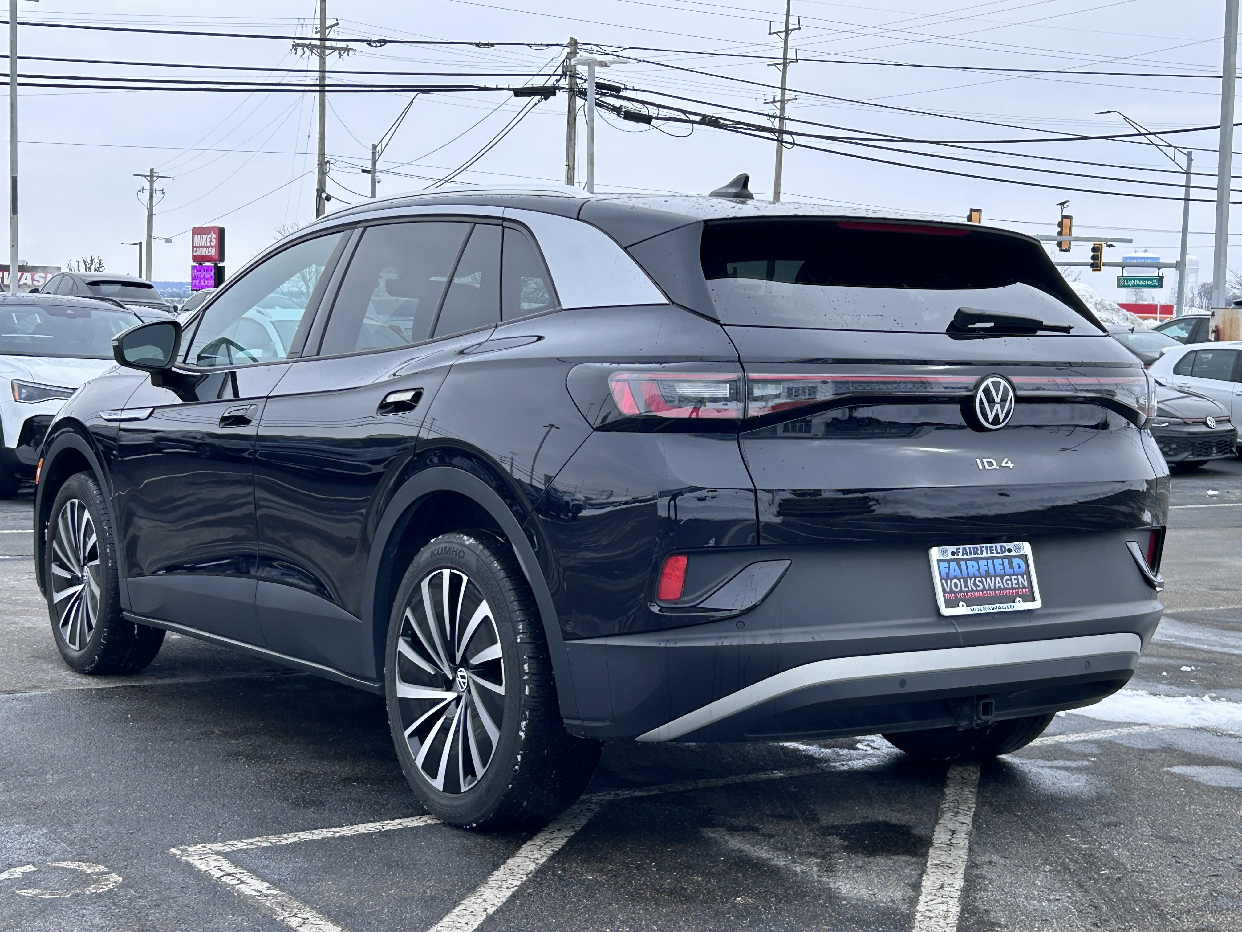 Used 2023 Volkswagen ID.4 Pro S Plus image 5