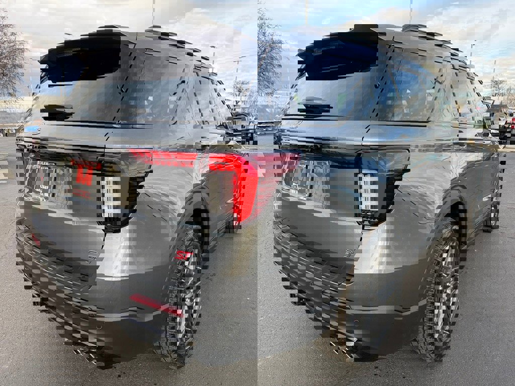 New 2026 Ford Explorer ST w/ Sun And Sound Package image 3