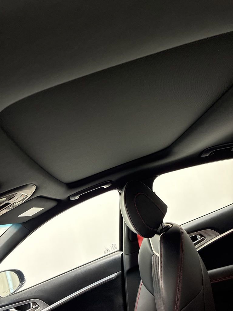 Used 2023 Genesis G70 2.0T w/ Sport Prestige Package image 19