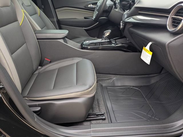 New 2026 Chevrolet Trax ACTIV w/ Sunroof Package image 35