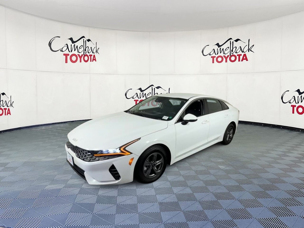 Used 2022 Kia K5 LXS FWD image 7